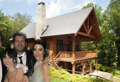 Çağatay Ulusoy ve Duygu Sarışın bayramda Kıvanç Tatlıtuğ'un evindeydi!