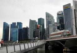 Kovid-19 vaka sayısı Singapur'da 32 bin 800'ü geçti
