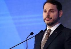 Bakan Albayrak, İstanbul'un fethinin yıl dönümünü kutladı