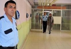 Cezaevi personeli karantina, izole ne zaman bitecek? Cezaevi personeli evlerine gönderilmeyecek mi?