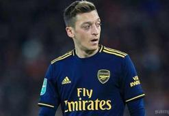"Mesut Özil'e yapılan beyinsizlik!"