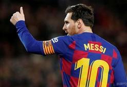 Lionel Messi'ye çılgın teklif! Yıllık...