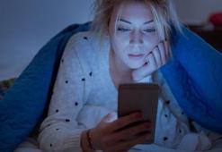 Uzmanından 'mavi ışık' uyarısı! Zarar veriyor...