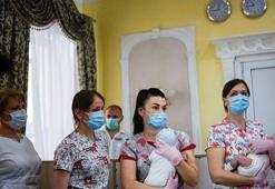 Ukrayna’da taşıyıcı annelerin doğurduğu bebeklerden 6’sı ailesine kavuştu