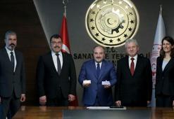 Bakan Varank müjdeyi verdi: Kovid-19'a karşı çok önemli bir ilacı ürettik