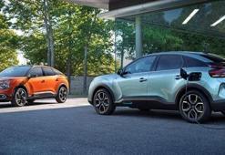 Citroen'den yeni C4 hatchback geliyor!