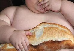 Annenin gebe kaldığındaki kilosu çocukta obezite riskini artırıyor