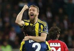 Fenerbahçe, Caner Erkin'le el sıkıştı! Maaşı...