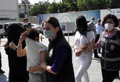 Fuhuş çetesi müşterilerine katalog göndermiş