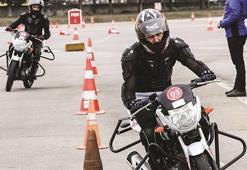Motosiklet eğitimi isteyenlerin sayısı ikiye katlandı