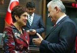 Ünlü sanatçı Şükriye Tutkun'dan CHP isyanı!