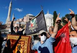 Arap gazeteciler, Ayasofya'nın ibadete açılmasını "tarihi" bir adım  olarak değerlendirdi