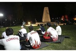 TBMM'de 'Demokrasi Nöbeti' başladı