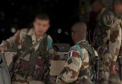 Fransızlar Suriye'deki tarihi eserleri çalıyor
