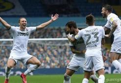 Leeds United 16 yıl sonra yeniden Premier Lig’de