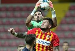 Trabzonspor genç oyuncusu için gelen 15 milyon euroluk teklifi reddetti!