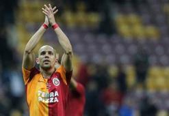 Feghouli'den iyi haber! 5 milyon euro'luk teklif...