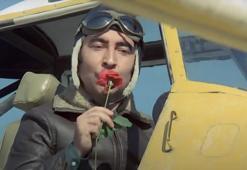 Gülen Gözler filmi nerede ve ne zaman çekildi? Gülen Gözler filmi oyuncuları ve en komik replikleri