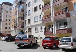 Temizliği abarttı, komşular kimyasal sızıntı sandı, ekipler alarma geçti!