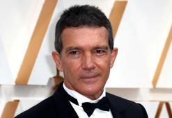 Antonio Banderas: Corona virüse yakalandım