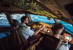 Pilot nasıl olunur? Maaşları dudak uçuklatıyor!