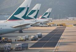 Cathay Pacific’in zararı 1 milyar doları geçti