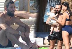 Arda Turan ve Berkay aynı otelde tatilde!