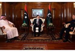Bakan Akar'dan Libya'da kritik görüşmeler