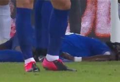 Bafetimbi Gomis yine sahada bayıldı!