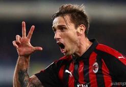 Trabzonspor orta saha için Lucas Biglia'yı transfer etmek istiyor