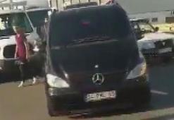 Çakarlı araçla yol kesip dehşeti yaşattı! 'Polise versen ne olacak'