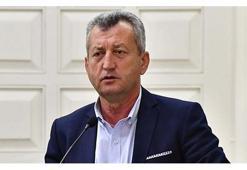 Eski belediye başkanı silahlı saldırıda yaralandı