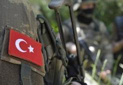 Şemdinli'de görev sırasında yüksekten düşen asker şehit oldu