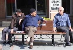 Çankırı'da 65 yaş üstü vatandaşlara, saat 11.00'den sonra pazar yasaklandı