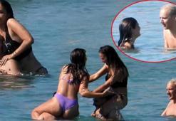 Denizde deve güreşi! Hakem ünlü şarkıcı...