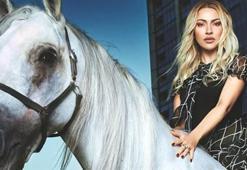 Hadise'nin klipte giydiği elbisenin fiyatı dudak uçuklattı!