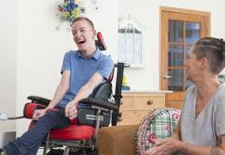 ALS hastalığı nedir? ALS (Amiyotrofik Lateral Skleroz) hastalığı neden oluyor, belirtileri nelerdir?