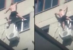 Beyoğlu'nda akılalmaz anlar! Pencereye tırmanırken düşüp öldü...