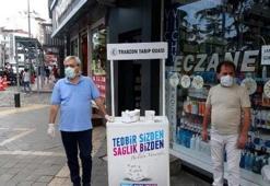 Salgın tedbirleri hatırlatıldı ücretsiz maske dağıtıldı