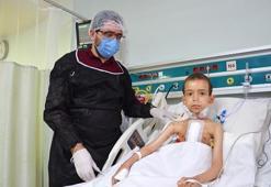 7 yaşındaki Ramazan, yapay kalple hayata tutundu