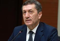 Bakan Selçuk'tan 'yüz yüze eğitim' paylaşımı