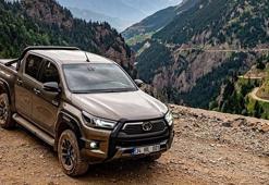 Yeni Toyota Hilux Türkiye'de yola çıktı