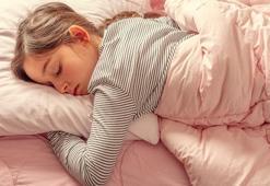 Okula başlayan çocuklar için uyku tavsiyesi