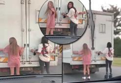 Patenci kızların tehlikeli oyunu! 'Çektin o kadar bari sana tutunayım'