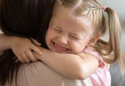 Koruyucu aile nedir? Koruyucu aile nasıl olunur? Kimler koruyucu aile olabilir?