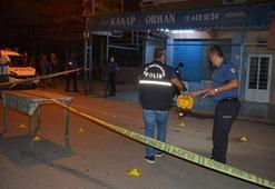 Sokak ortasında çatışma! Pusu kurup kurşun yağdırdılar