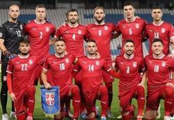 Sırbistan'da 7 futbolcu kadrodan çıkartıldı
