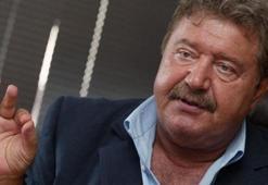 Eski Bakan Yılmaz'a bombalı saldırı düzenlenmişti! Çete çökertildi