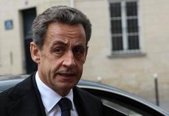 Sarkozy’e "suç örgütü kurma" suçlaması