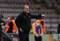Taç için birbirlerine girdiler!